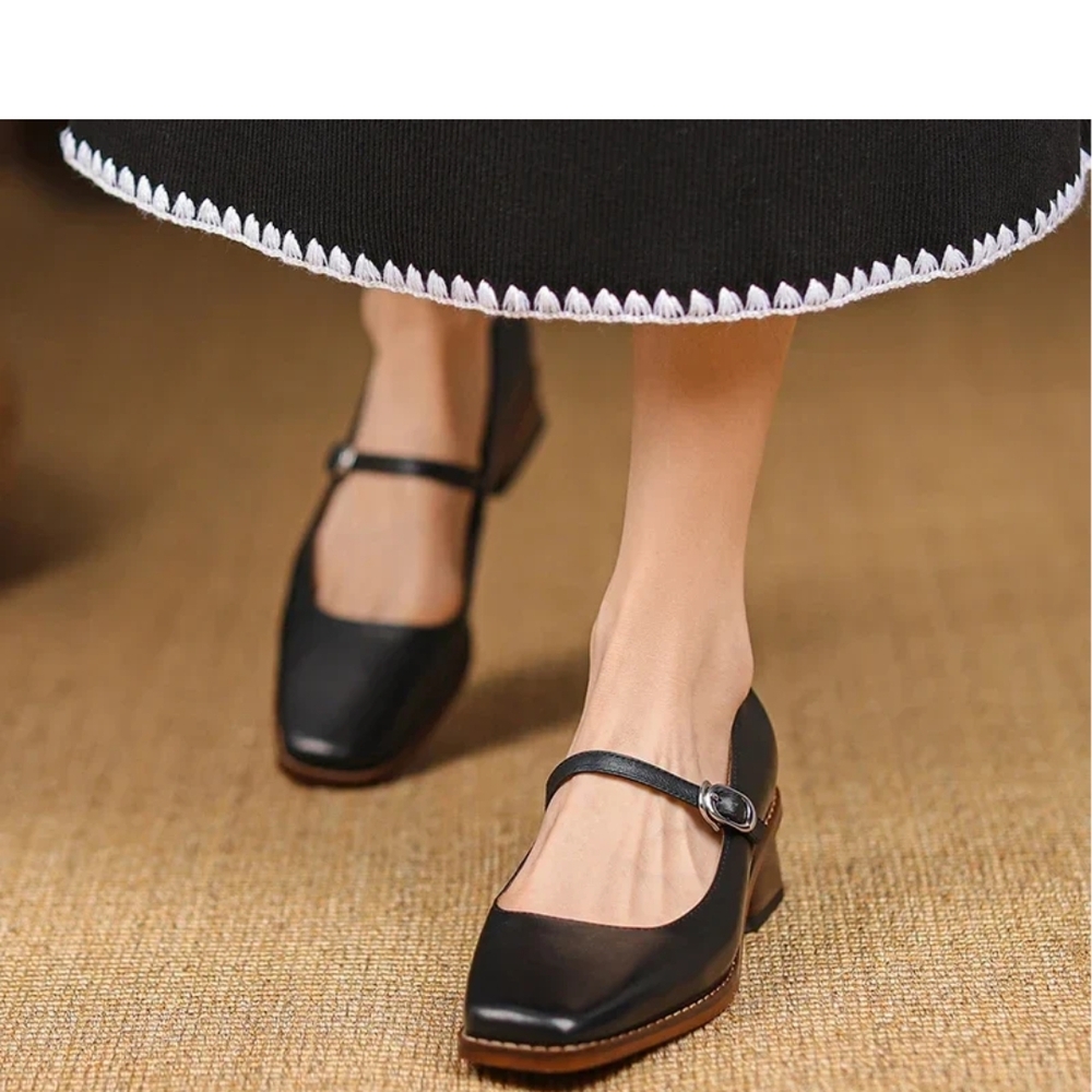 Chic Black Mary Jane Flats for Women